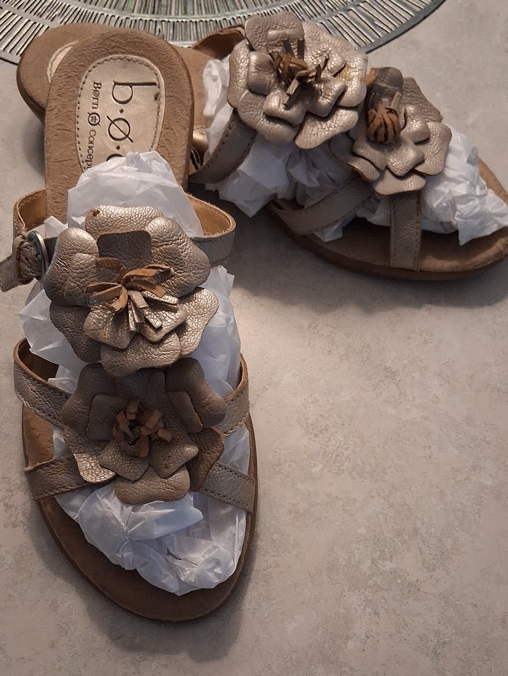 BORN Leather Sandals